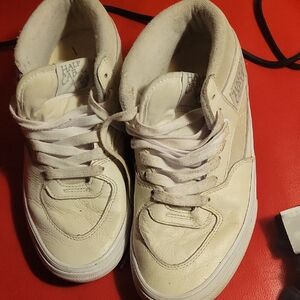 Vans White Skateboarding Shoes